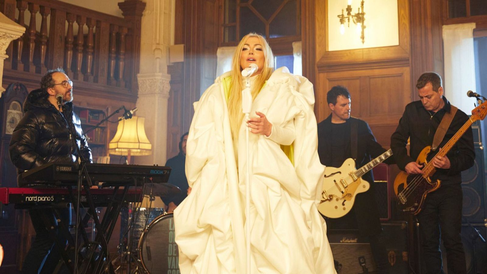 La Casa de la Música - La Oreja de Van Gogh presenta "Todos estamos bailando la misma canción" | Ver actuación