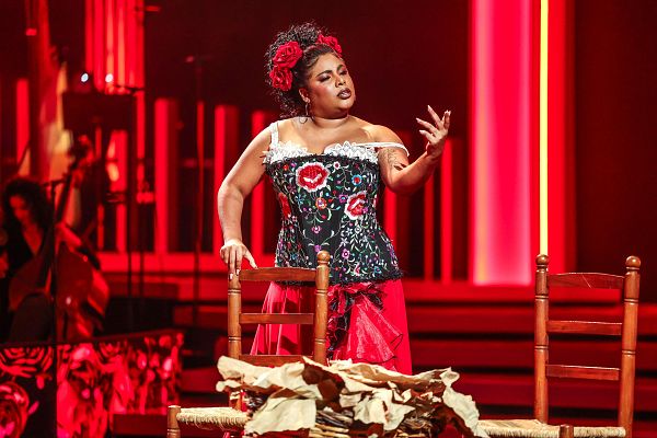 Aria, locos por la ópera - Merlyn interpreta "L'amour est un oiseau rebelle" de la ópera Carmen