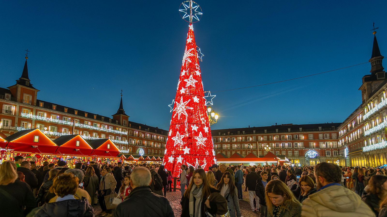 Las reservas de turistas nacionales aumentan un 26% respecto a hace un año en estas fiestas