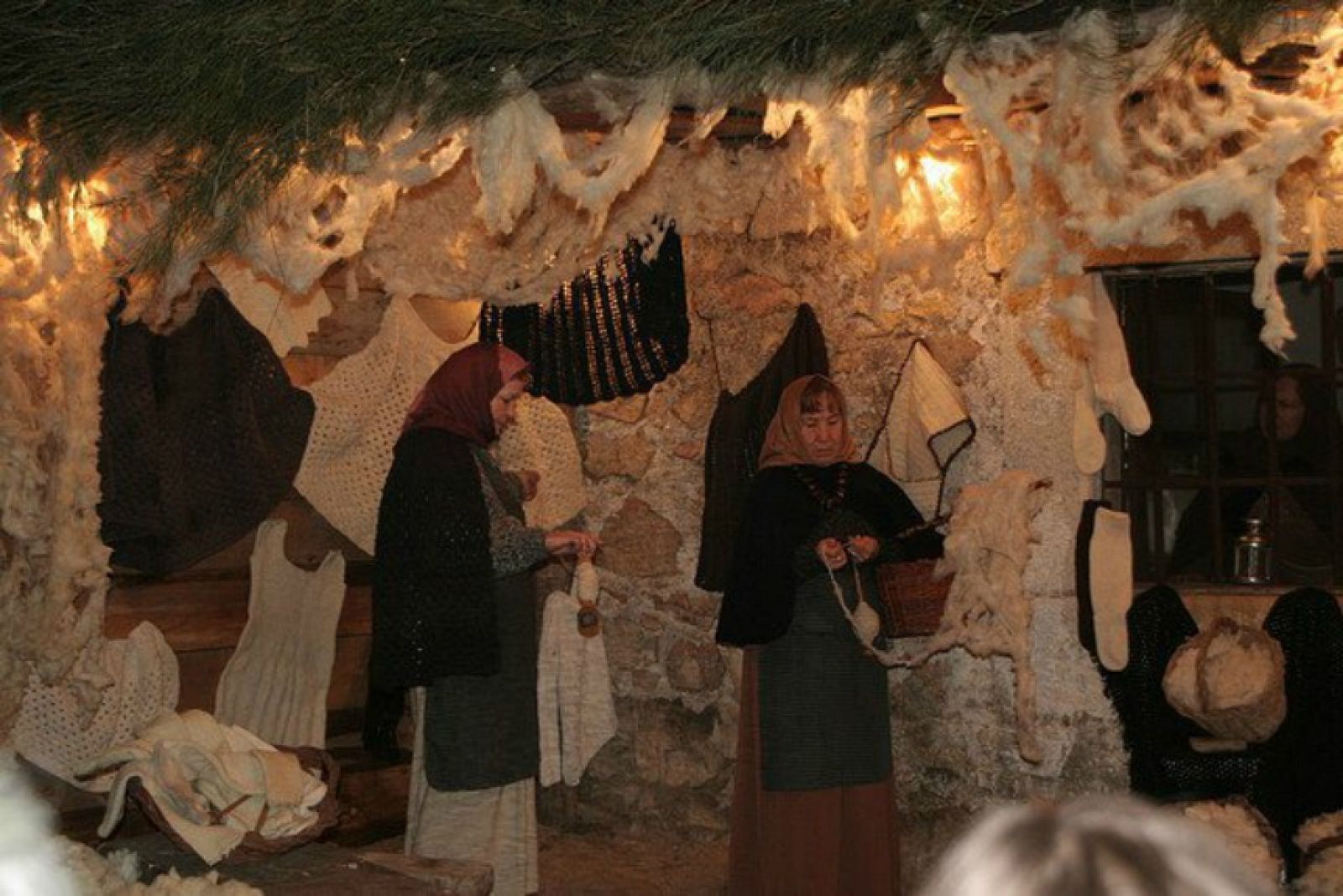 Robo en el belén viviente - Mañaneros 360 | Ver