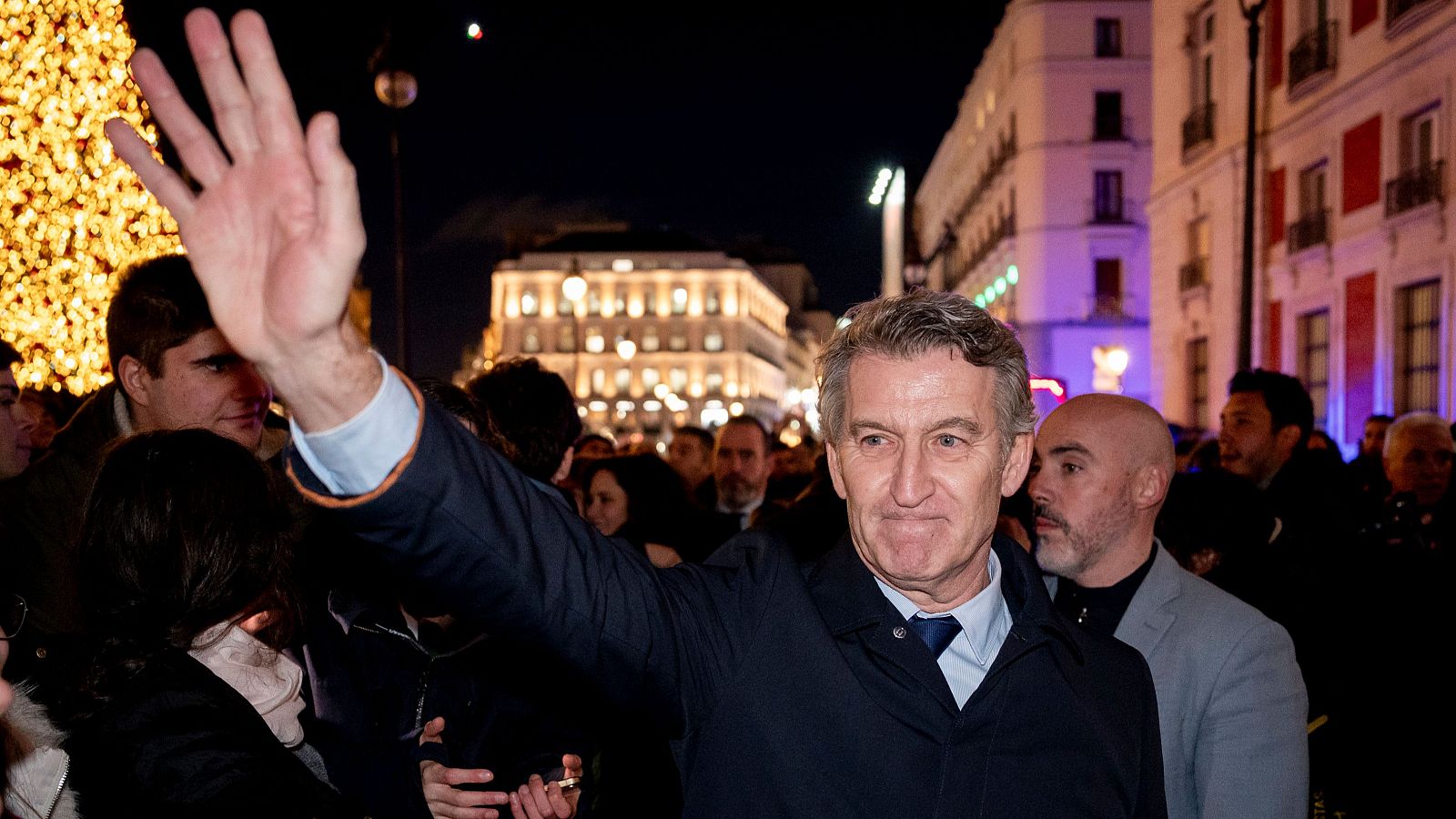 El Gobierno pide la dimisión de Feijóo por sus mensajes de la dana - Telediario 1 | Ver