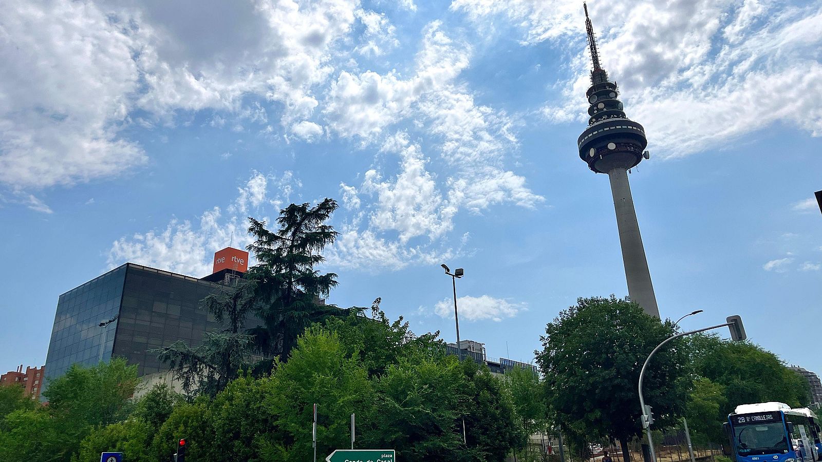 RTVE lideró las audiencias en Nochebuena y Navidad - Telediario 1 | Ver