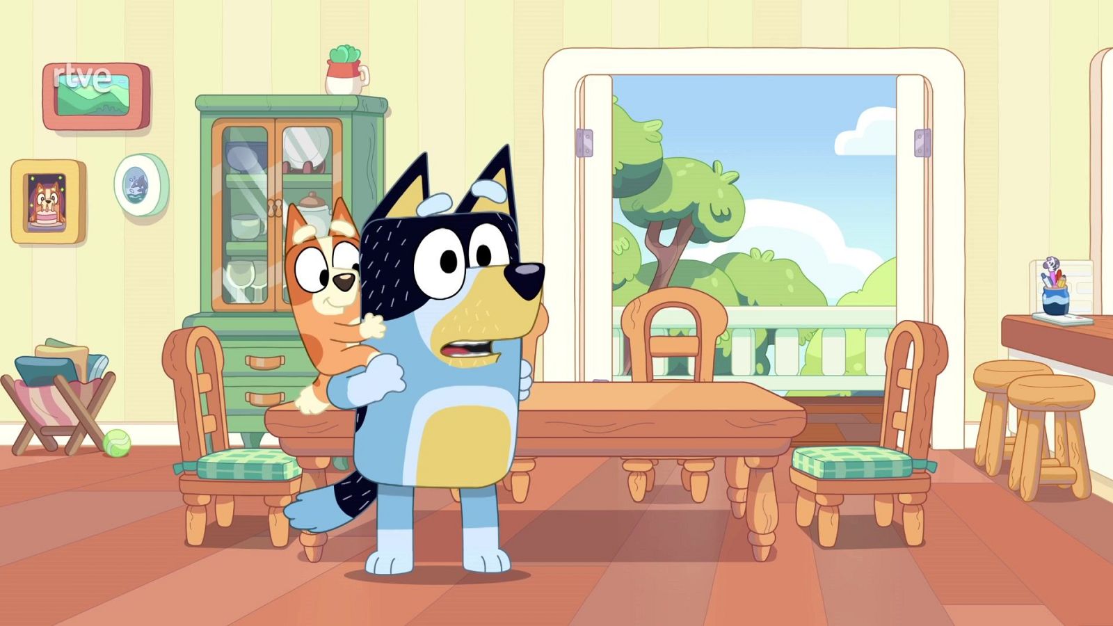 Bluey: ¿Dónde está Bingo? | Episodio completo en Clan RTVE - Bluey | Ver