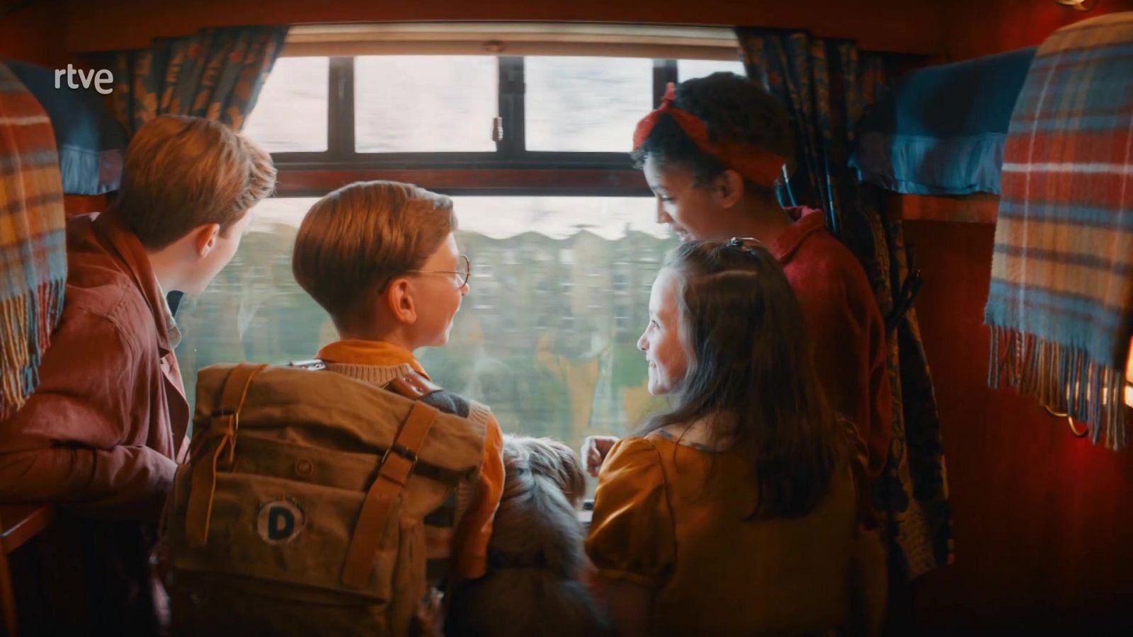 Peligro en el tren nocturno - Los Cinco | Ver