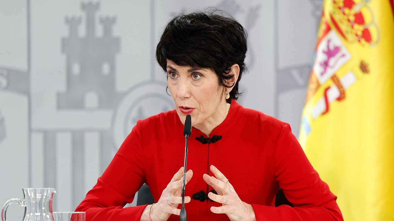 Saiz defiende mantener "presupuestos prorrogados" con medidas sociales - Informativo 24h | Ver