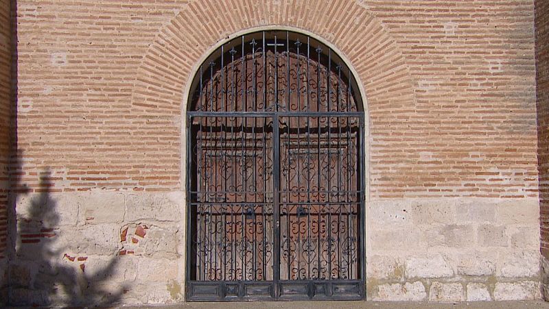 Pol�mica por el intento de venta de las puertas de una iglesia - Noticias de Castilla y Le�n | Ver