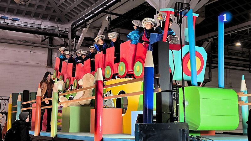 Barcelona es prepara per rebre els Reis d'Orient - L'Informatiu | Veure