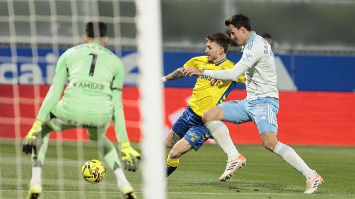 Resúmenes de LaLiga - Real Zaragoza - UD Las Palmas: resumen del partido de la 20ª jornada de Liga | Segunda