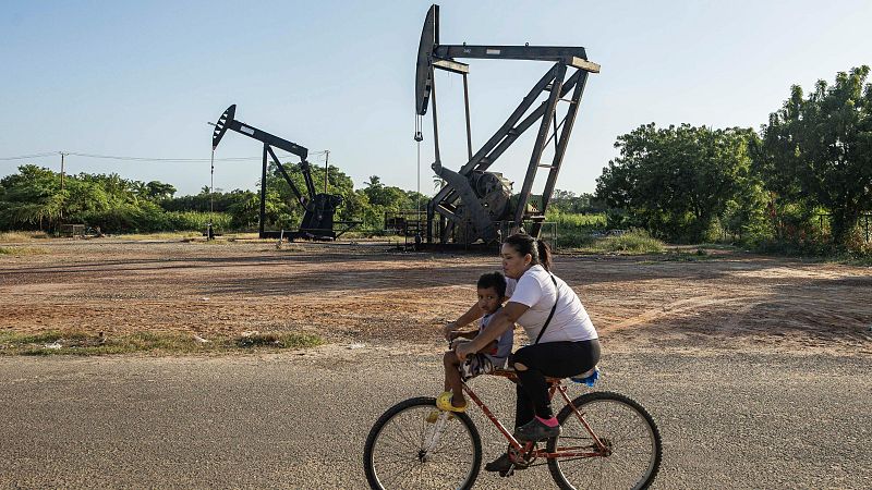 El petróleo venezolano, clave en el ataque de Trump - Telediario Fin de Semana | Ver