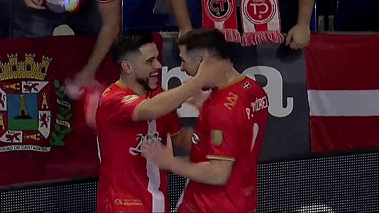 Un hat-trick de Cort�s da a Jimbee Cartagena su tercera Supercopa de Espa�a de f�tbol sala consecutiva