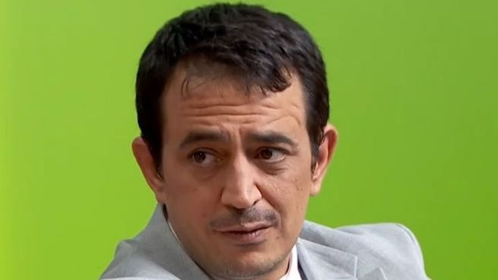 Fallece un 'streamer' tras hacer un peligroso reto viral en directo - Directo al grano | Ver