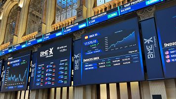 El Ibex 35 supera, con 17.600 puntos, su m�ximo hist�rico gracias al petr�leo y el empuje de Indra