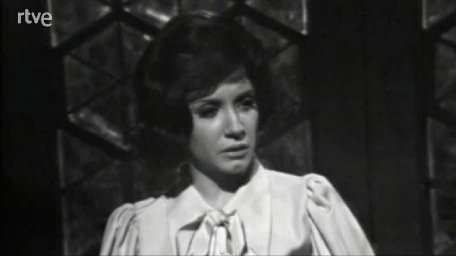 Las tentaciones - El suicidio de Berta Pinar - Las tentaciones | Ver