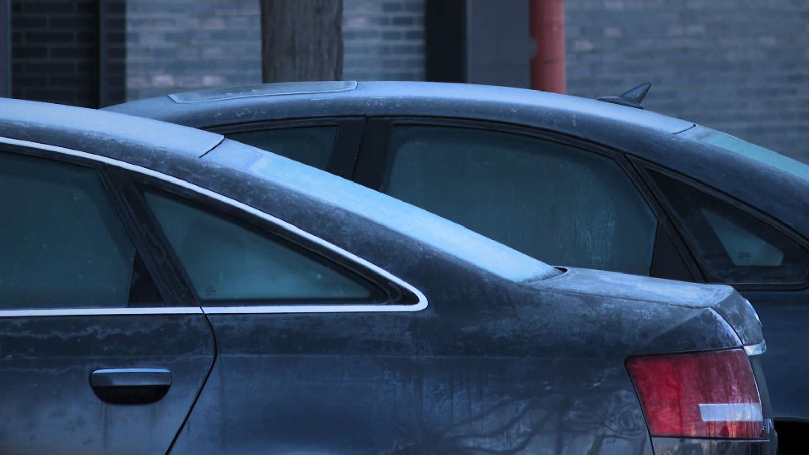 El matí més fred dels últims cinc anys glaça Catalunya - L'Informatiu | Veure