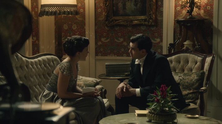 La promesa - La Promesa: Martina confiesa a Curro su beso con otro hombre