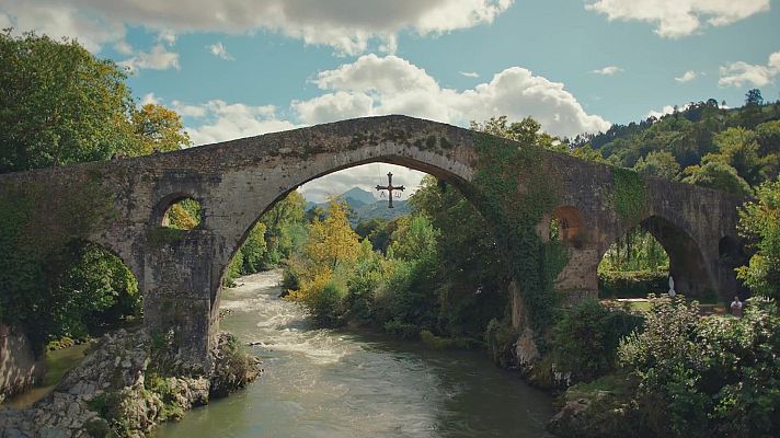 Eva Longoria, recorriendo España - Asturias