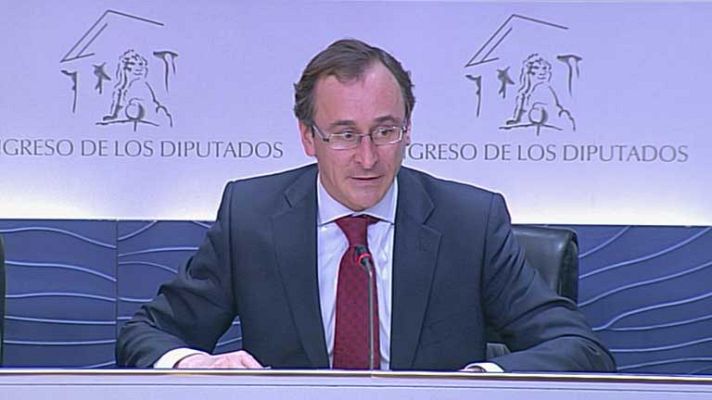 Telediario 1 - Acusaciones políticas en España