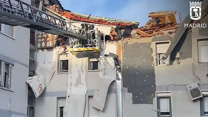 Telediario Fin de Semana - Los servicios municipales inspeccionan el edificio que sufrió una explosión de gas en Madrid