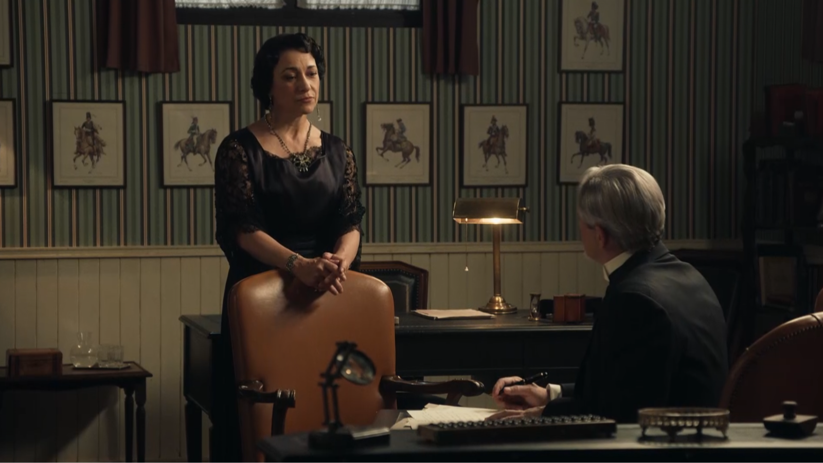 La Promesa: Cristóbal cambia su comportamiento con Leocadia - La promesa | Ver