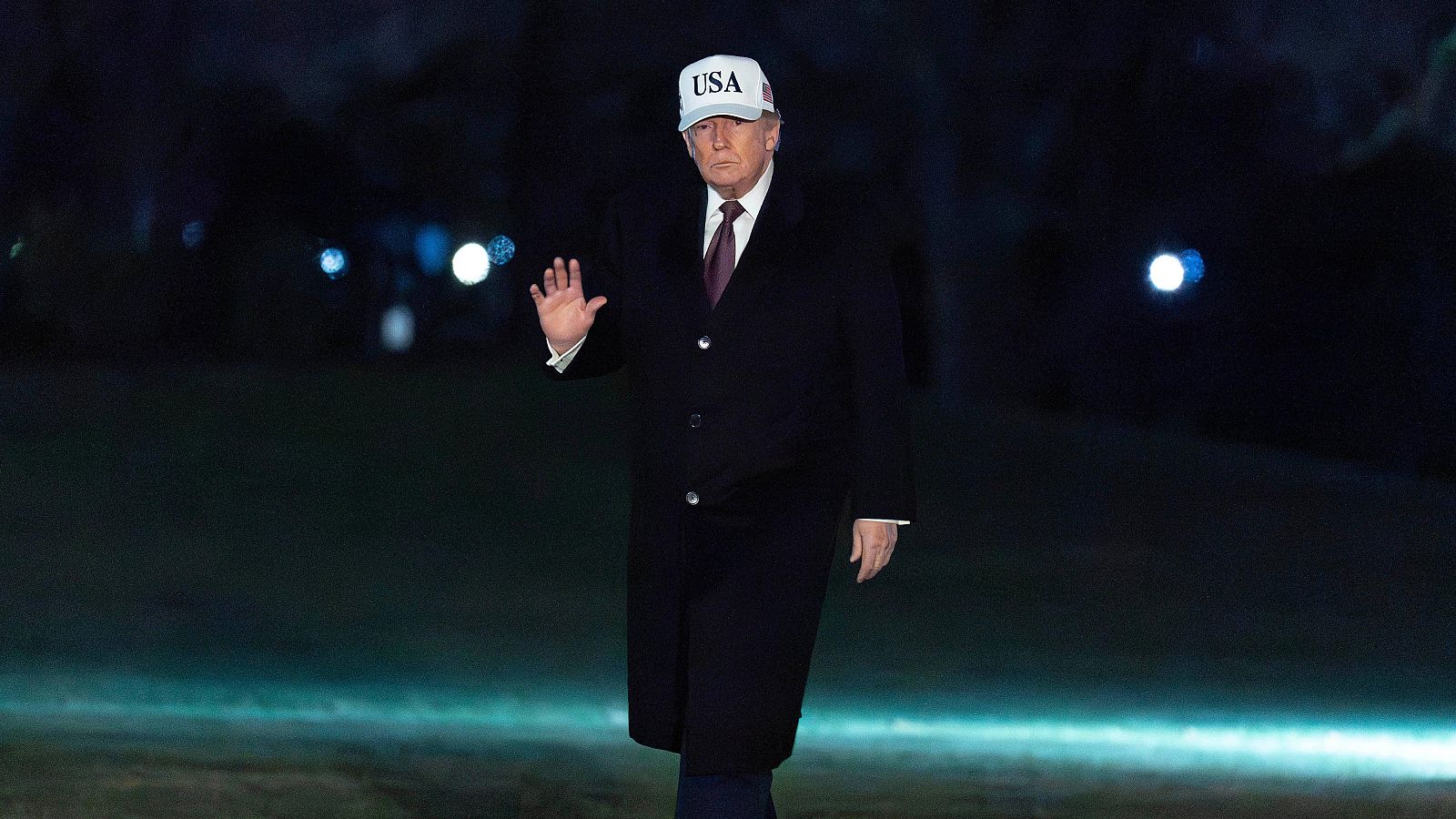 Trump asegura que el Ejército de EE.UU. está "analizando muy seriamente" intervenir en Irán - Informativo 24h | Ver