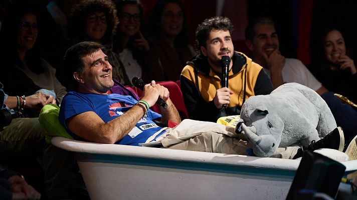 La Revuelta - La prueba del talón y el nuevo look de Broncano