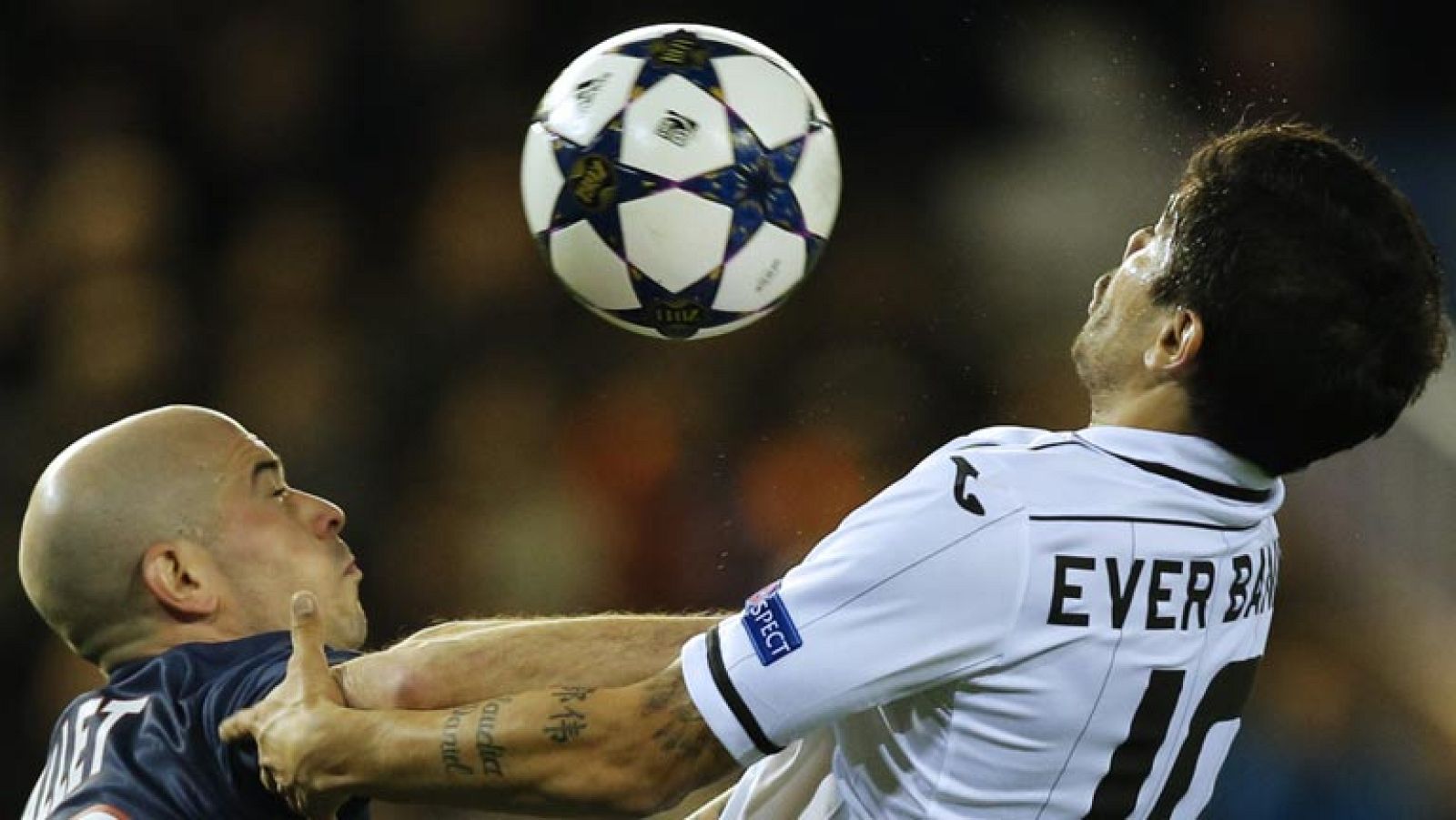 Al Valencia aún le queda un París de Champions contra el PSG (1-2) | Ver