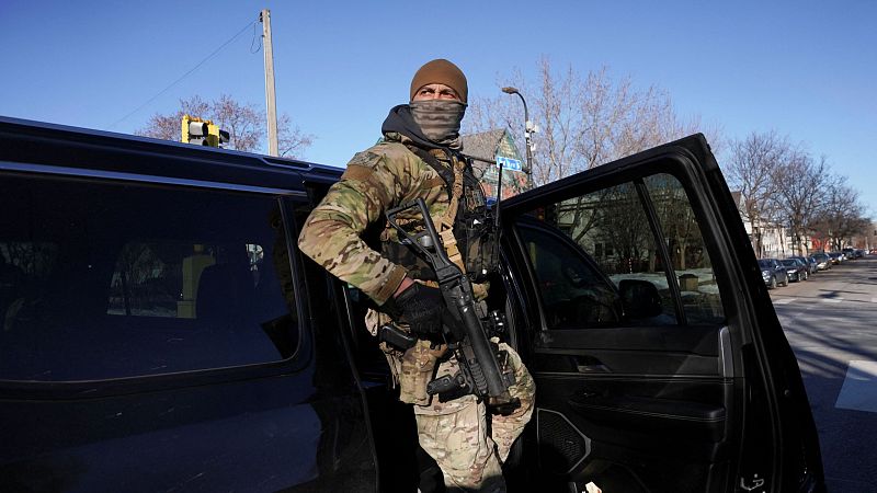 Trump impulsa la campaña de reclutamiento de agentes migratorios