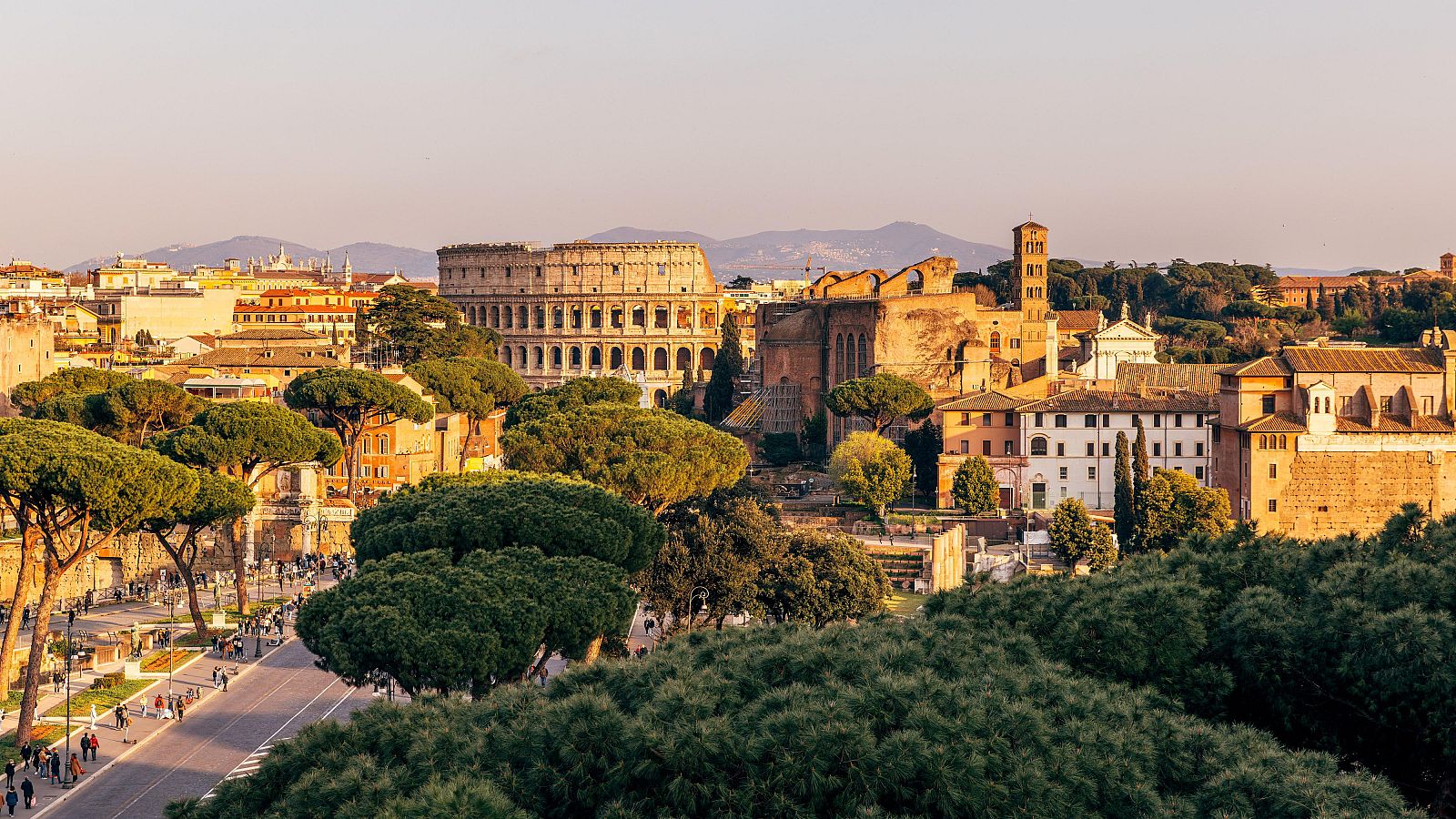 La Villa de los Grifones en Roma ofrecerá visitas telemáticas - Telediario 1 | Ver