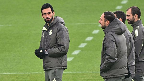 Arbeloa: "Entiendo la decepci�n del Bernab�u, pero necesitamos su apoyo"