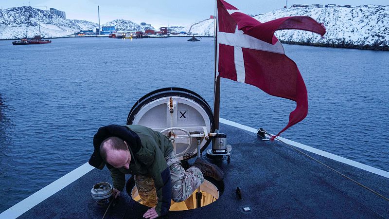 Primeras maniobras militares europeas en Groenlandia | Ver