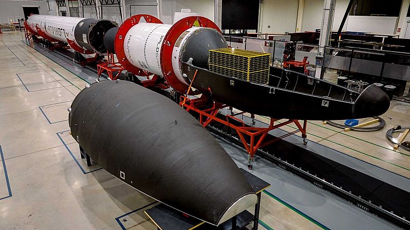 En las entrañas del Miura 5, el primer cohete orbital español | Ver