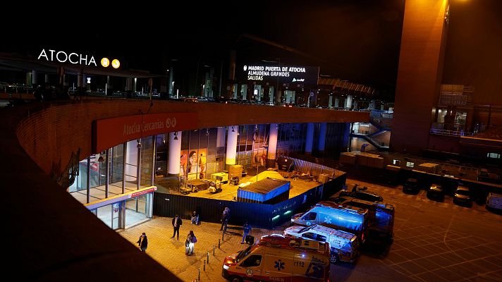 Especiales informativos - Al menos diez muertos y 100 heridos en el descarrilamiento de dos trenes en Córdoba