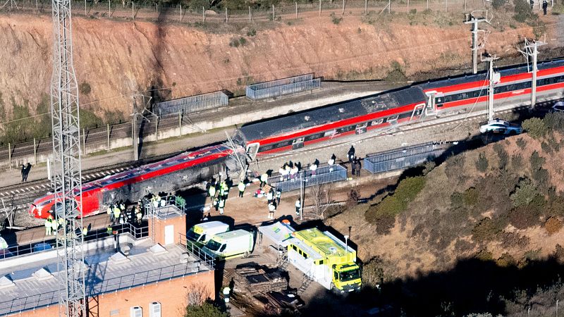 La Guardia Civil investiga las causas del accidente ferroviario en Adamuz