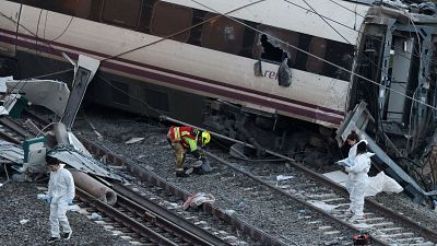 El n�mero de muertos en el accidente ferroviario de Adamuz se eleva a 40 por el momento | Ver ahora