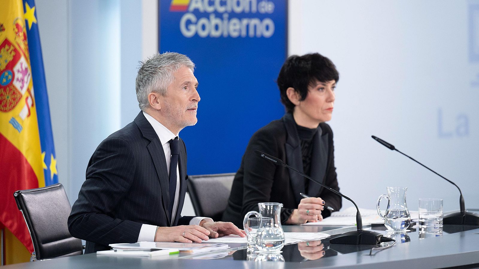 El Gobierno defiende que viajar en tren es seguro y Vox insiste en sus críticas