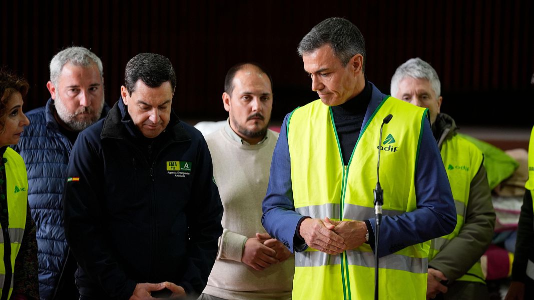 Termina la tregua pol�tica: la oposici�n exige explicaciones al Gobierno por los accidentes de tren