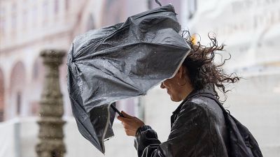El tiempo de este jueves 22 de enero: Ingrid mantiene el temporal atl�ntico con nevadas y vientos muy fuertes