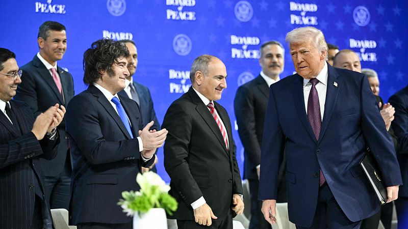 Trump dice que hablará con España por no aumentar al 5% su gasto en defensa - Informativo 24h | Ver