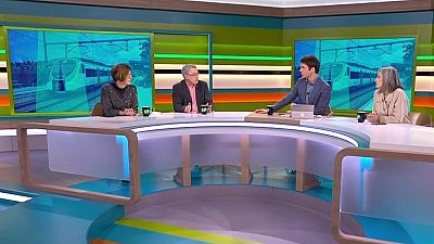 Trens aturats, caos a l'AP-7 i Argentona