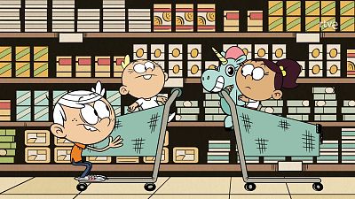 El robobo de la mumuñeca - Una casa de locos | Ver