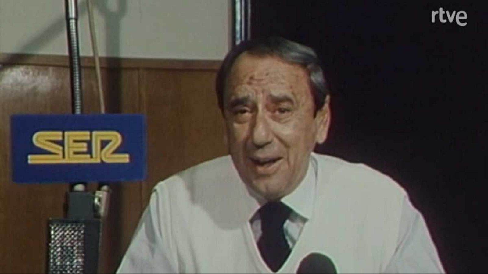 El dominical - La batalla de las ondas - Fue noticia en el Archivo de RTVE | Ver