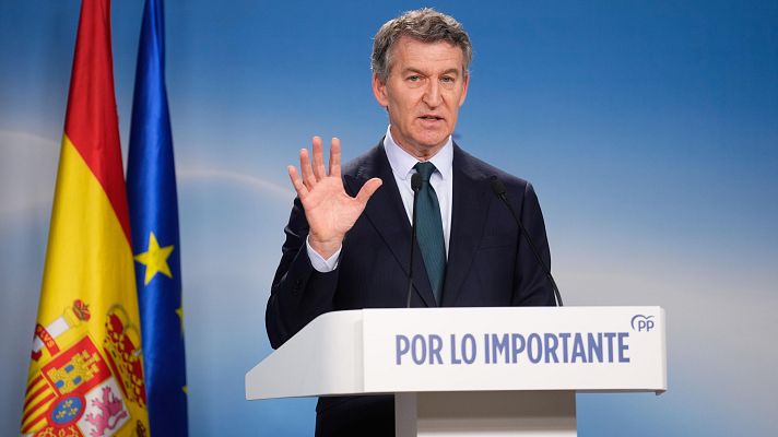 Telediario 1 - El PP pide la comparecencia de Pedro Sánchez por el accidente de Adamuz y le acusa de generar "caos"