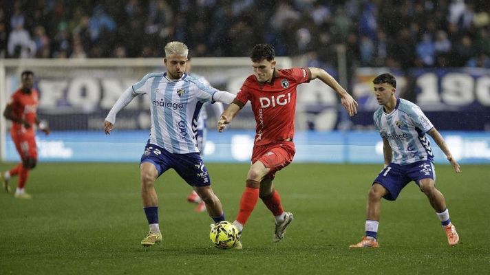 Resúmenes de LaLiga - Málaga - Burgos: resumen del partido de la 23ª jornada de Liga | Segunda
