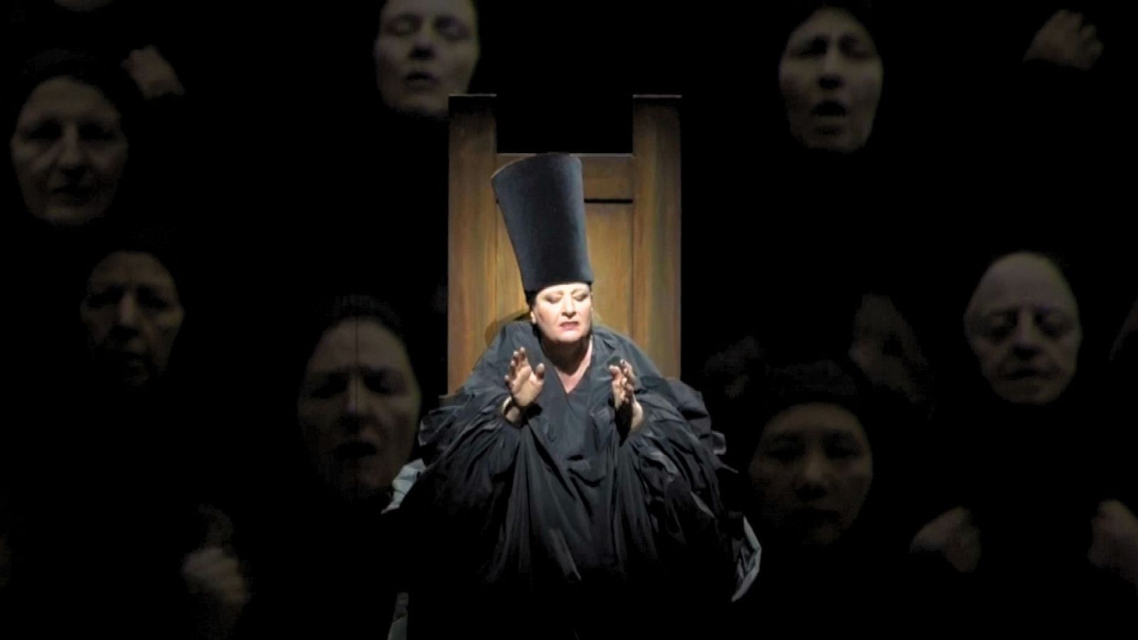 Marina Abramović estrena 'Balkan Erotic Epic' - L'Informatiu | Veure