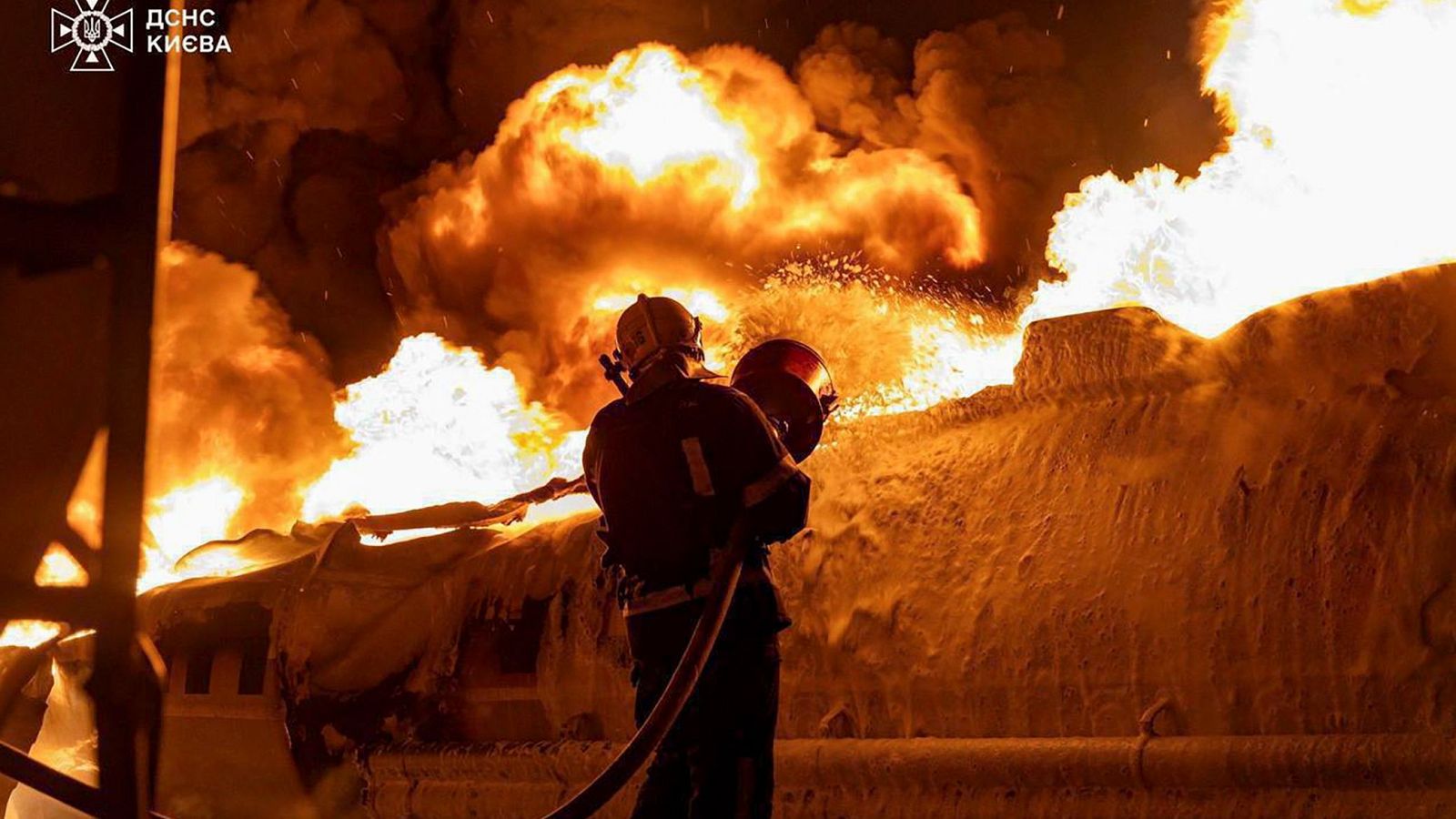 Las conversaciones de paz coinciden con el bombardeo a Kiev - Telediario Fin de Semana | Ver