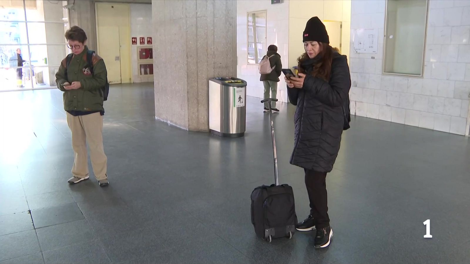 Quan arribar tard a la feina és per culpa de Rodalies - L'Informatiu | Veure