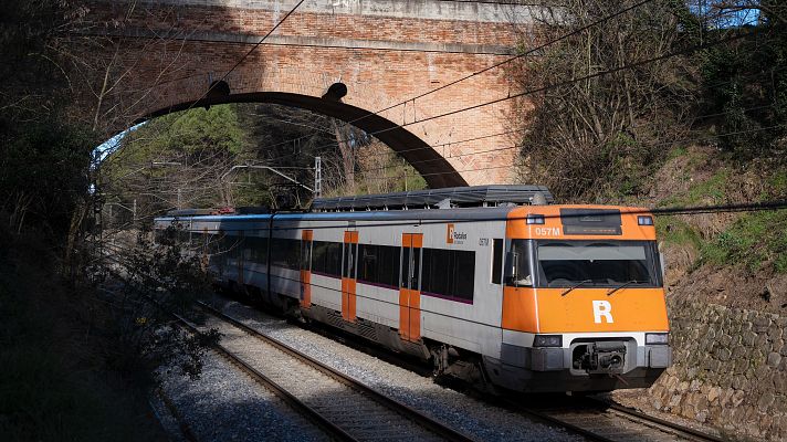 Telediario 1 - Caos en Rodalies: ERC y Junts vuelven a criticar al Govern y piden la dimisión de la consellera Sílvia Paneque