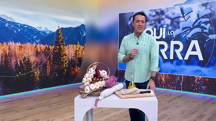 Aquí la Terra - Anxoves de l'Escala, hort d'apis i calçots i botifarra catalana