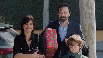 RTVE.es estrena el tr�iler de 'Altas Capacidades', protagonizada por Marian �lvarez e Israel Elejalde