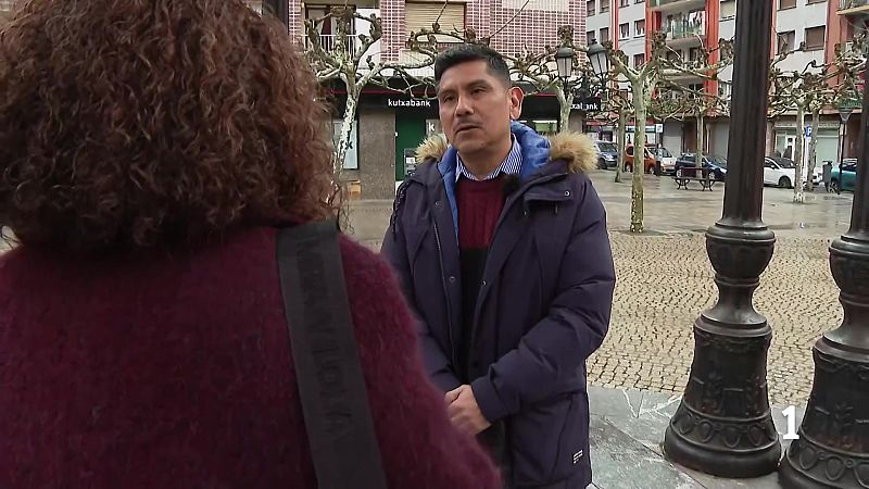 Un ingeniero peruano en Euskadi pide ser incluido en la regularización extraordinaria para personas migrantes
